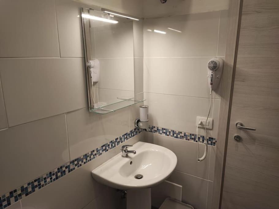 Holiday House Катанія Екстер'єр фото